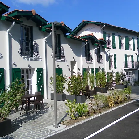 Hotel Alaia