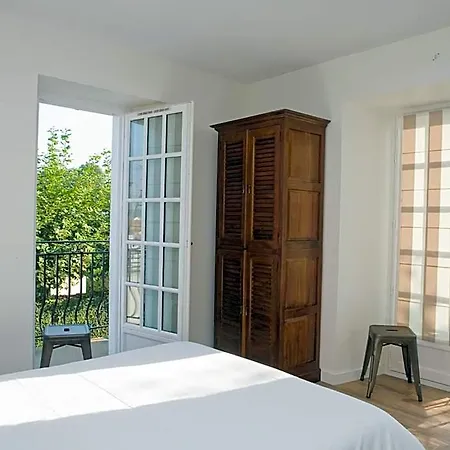 Alaia Hotel 3*