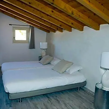 Alaia Szálloda 3*