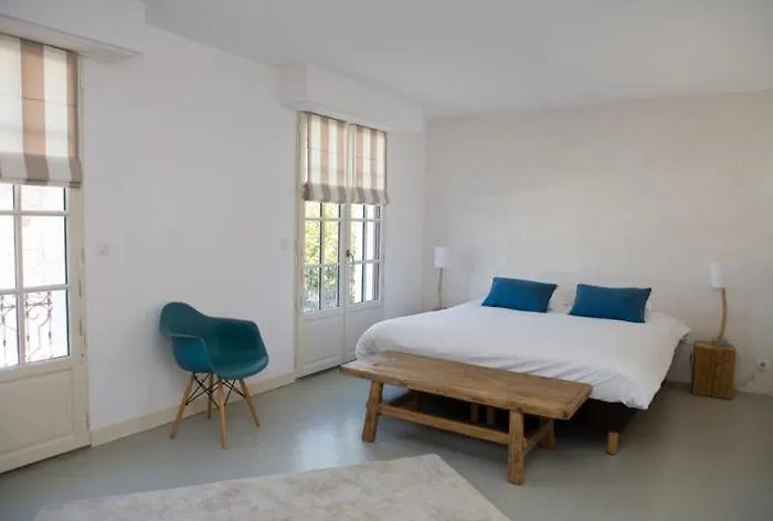 Hotel Alaia 3*
