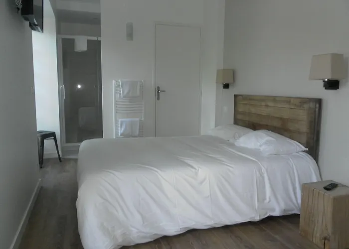 Hotel Alaia 3*